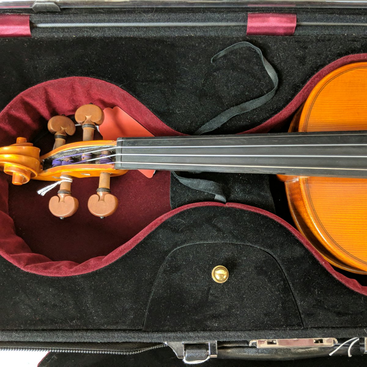 S. Lenbach 2 V-200 13361346 4/4 Full Size Violin Outfit