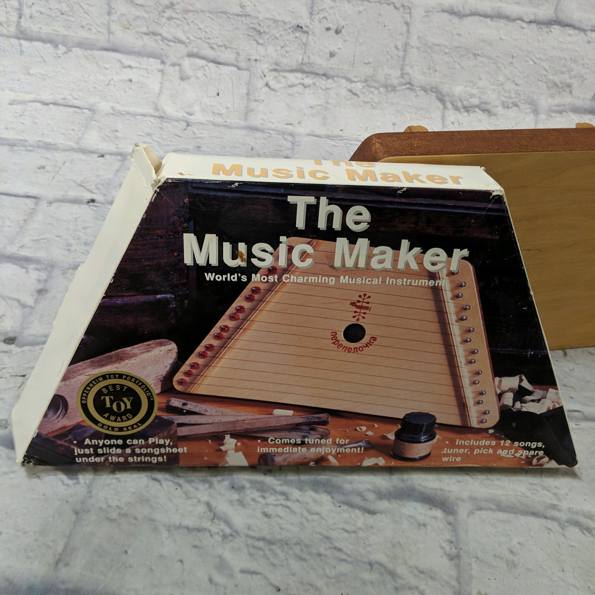 Unknown The Music Maker Harp