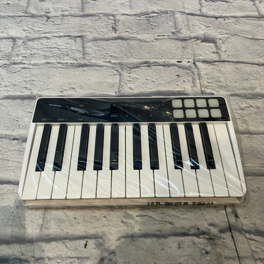 IK Multimedia  iRig Keys 25 Controller