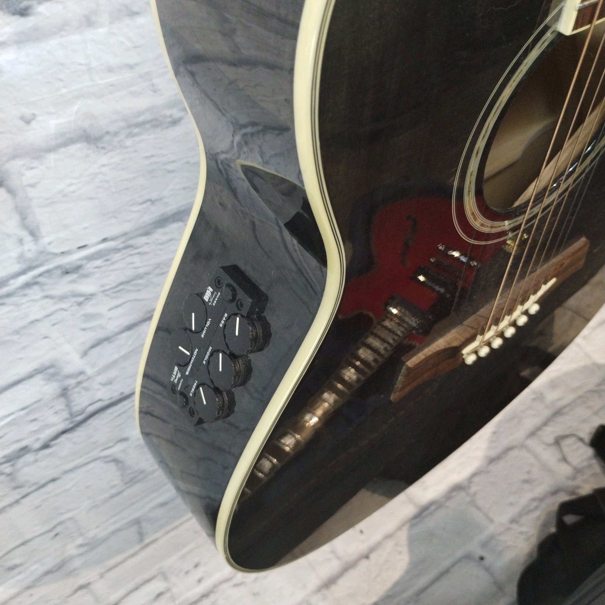 Ibanez AEF30E Acoustic Guitar - Transparent Black Flame Finish Acoustic Guitar