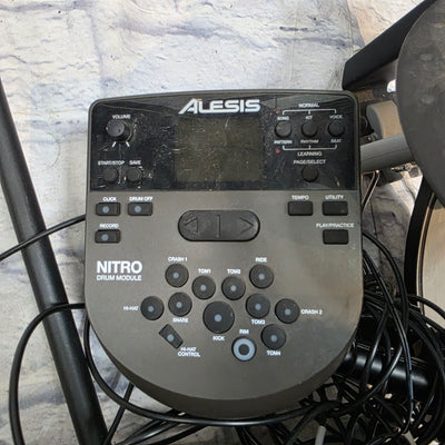 Alesis Nitro Mesh Kit Electronic Drum Set 2010s - Black Electric Drum Kit