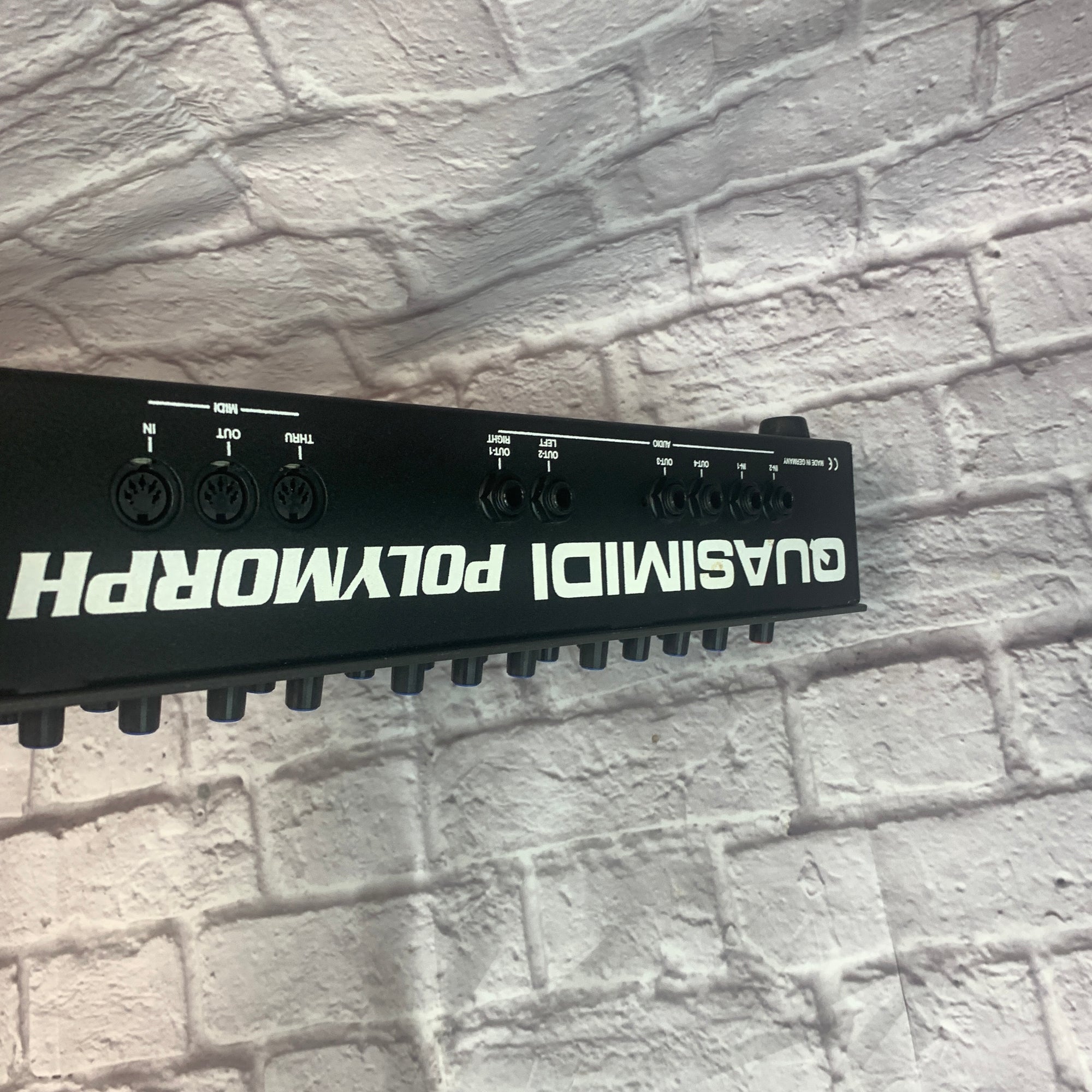 Quasimidi Polymorph Rack Synth