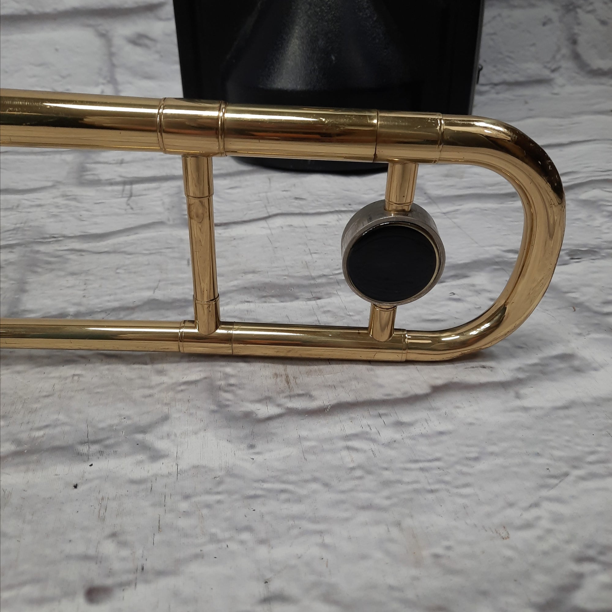 Hunter HTB6420HL Bb Trombone - Includes 12C mouthpiece and hard case - Ready to play!