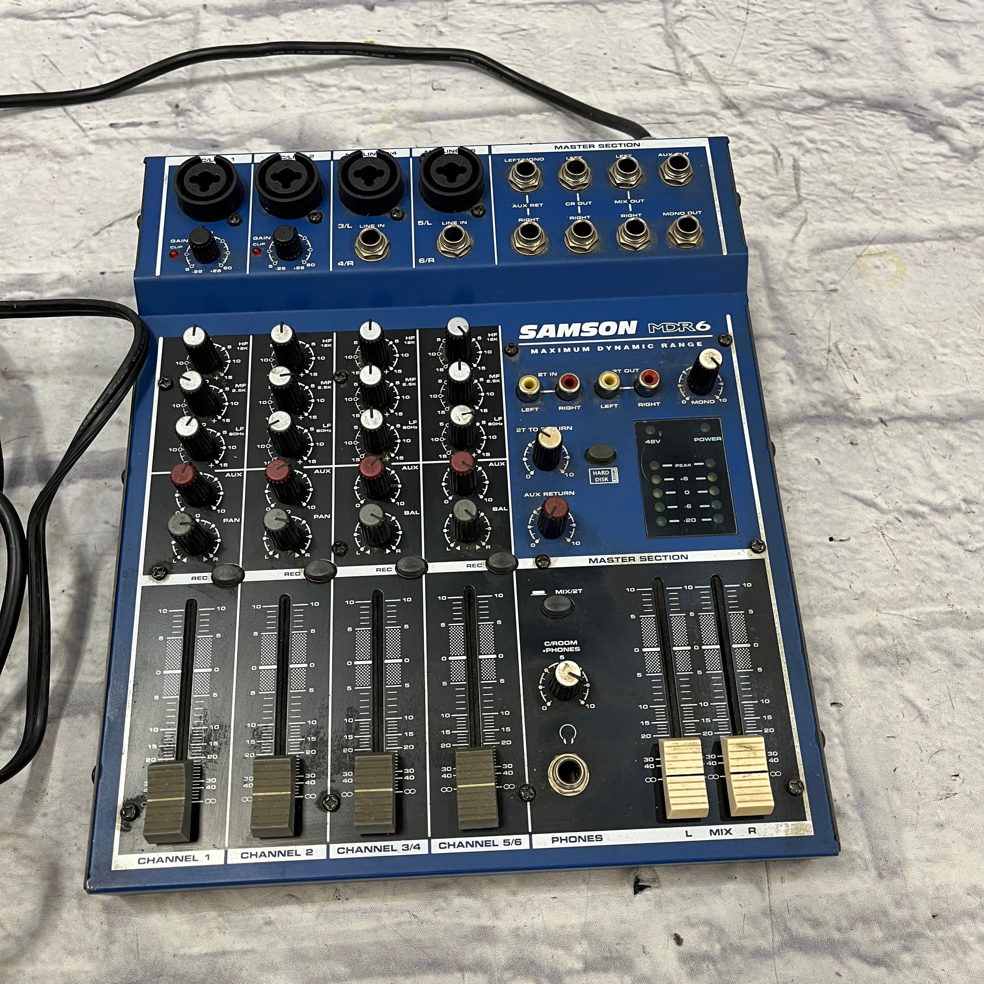 Samson MDR-6 6 Channel Mixer with Power Supply