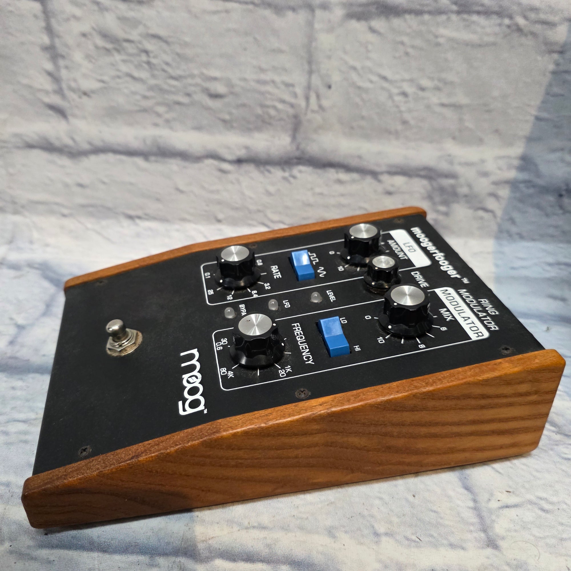 Moog Moogerfooger Modulator Pedal