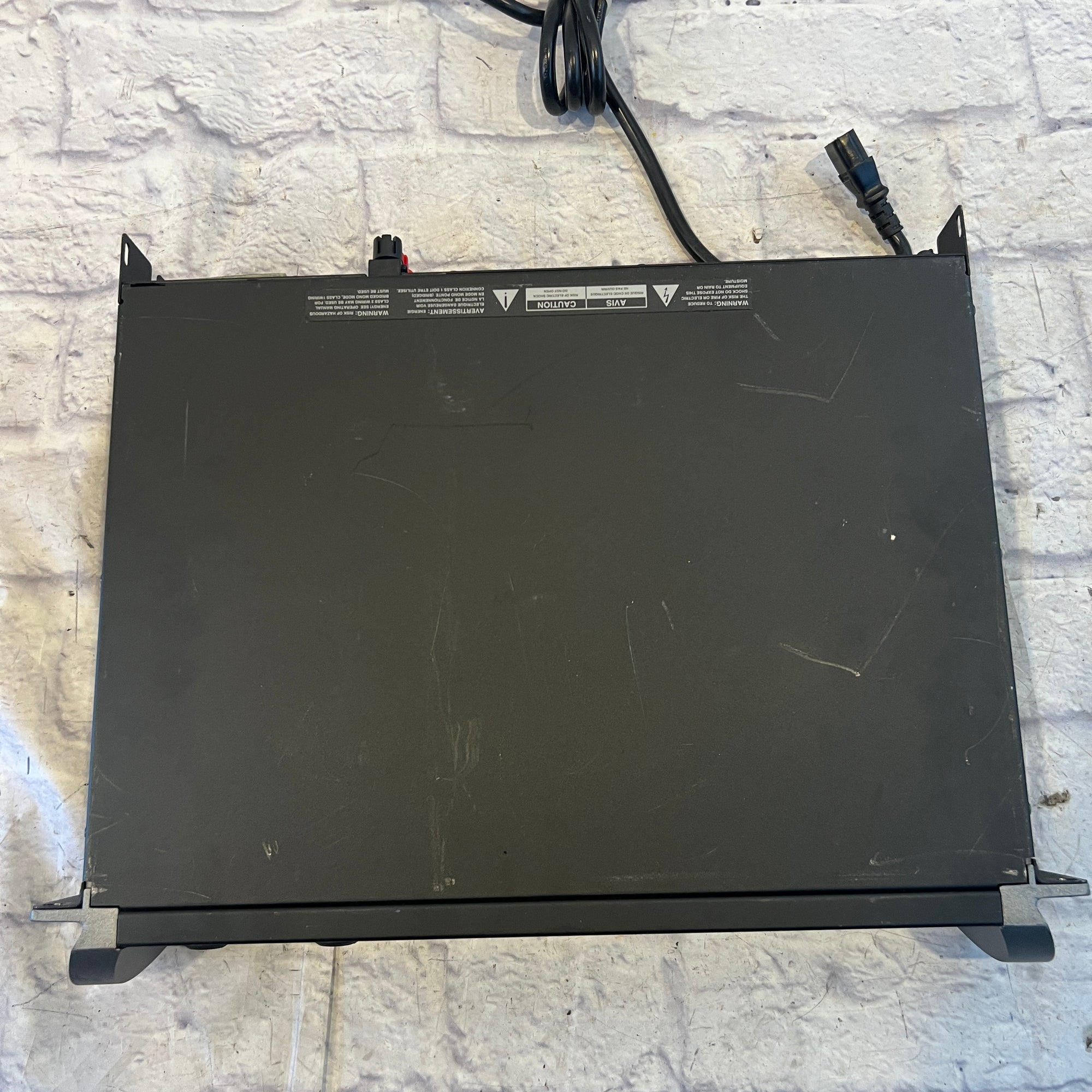 QSC PLX2402 2400 Watt 2-Channel Power Amp