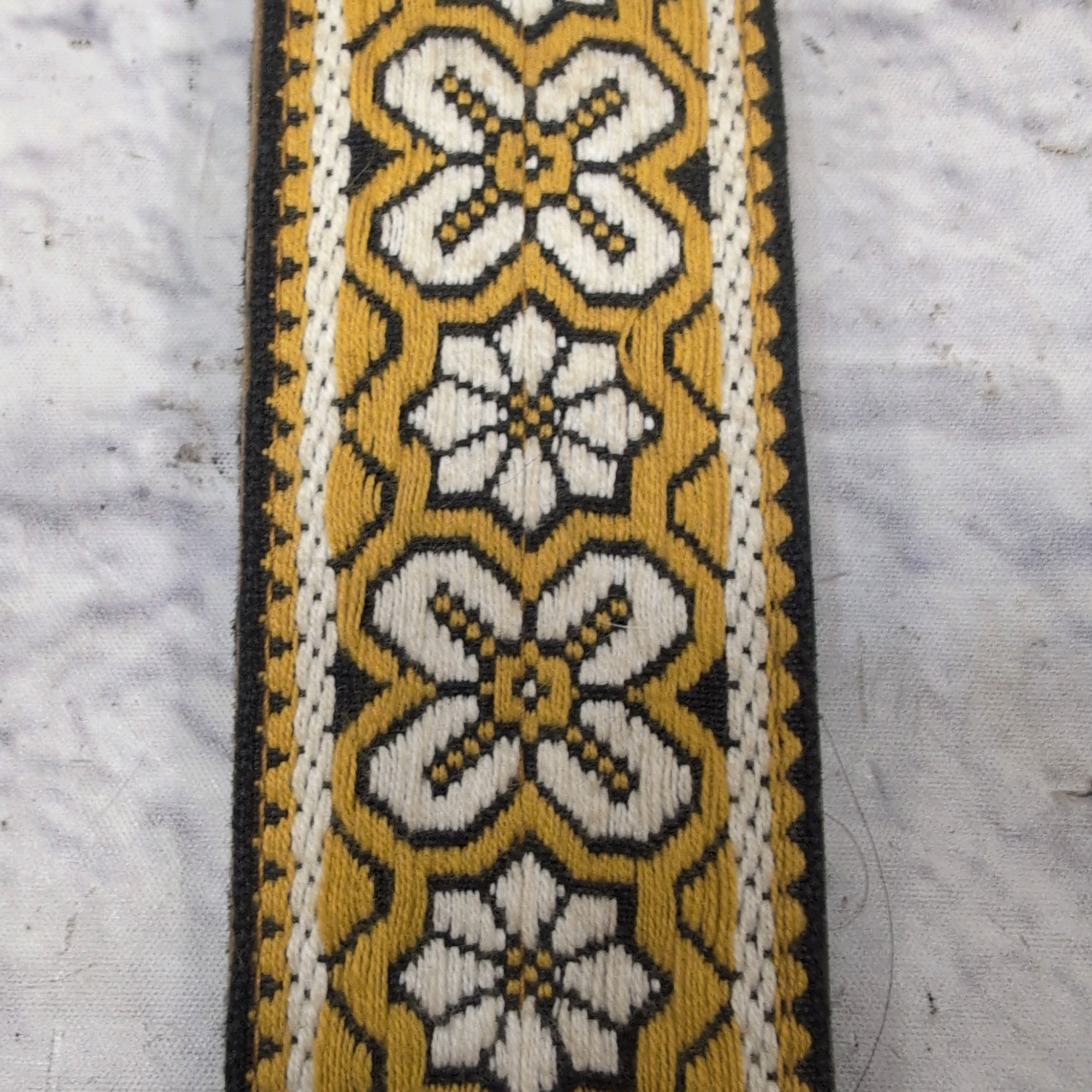 Ace Straps Vintage 1960s Yellow Black Pattern Guitar Strap
