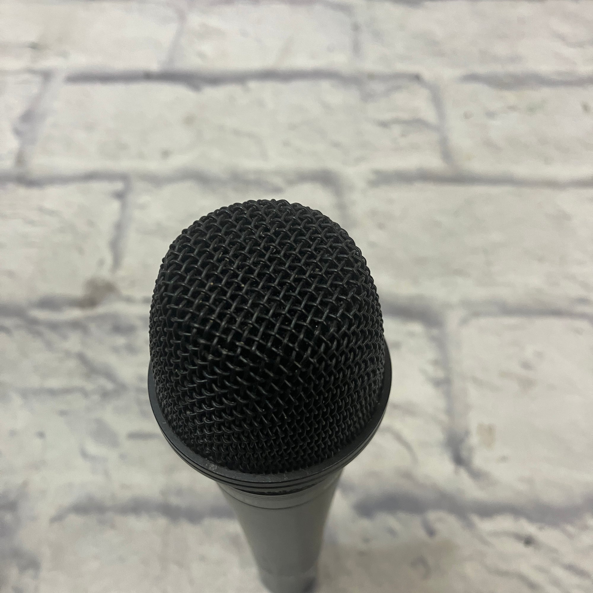 Digital Reference DRV200 Dynamic Microphone