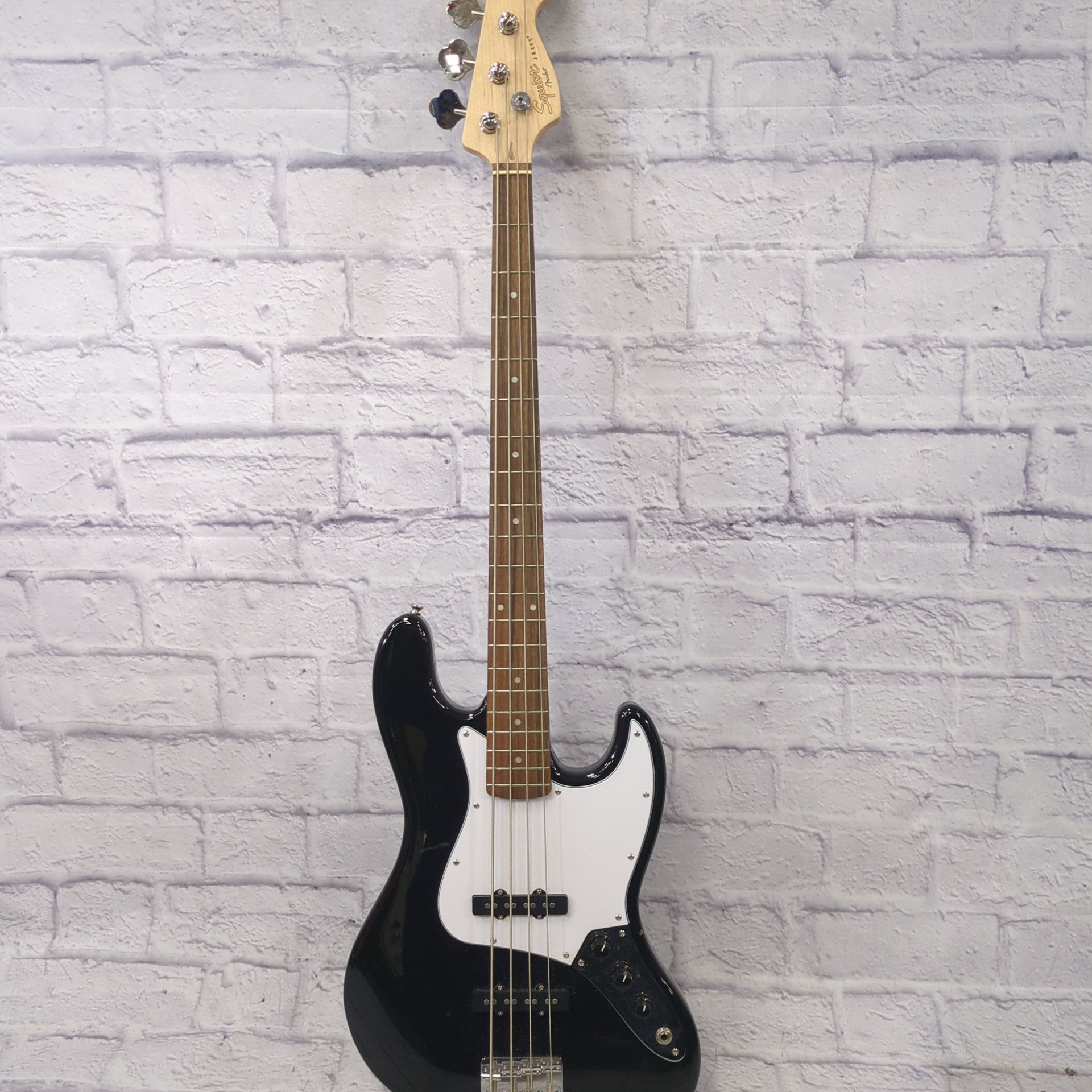 Squier Affinity Jazz Bass 4 String