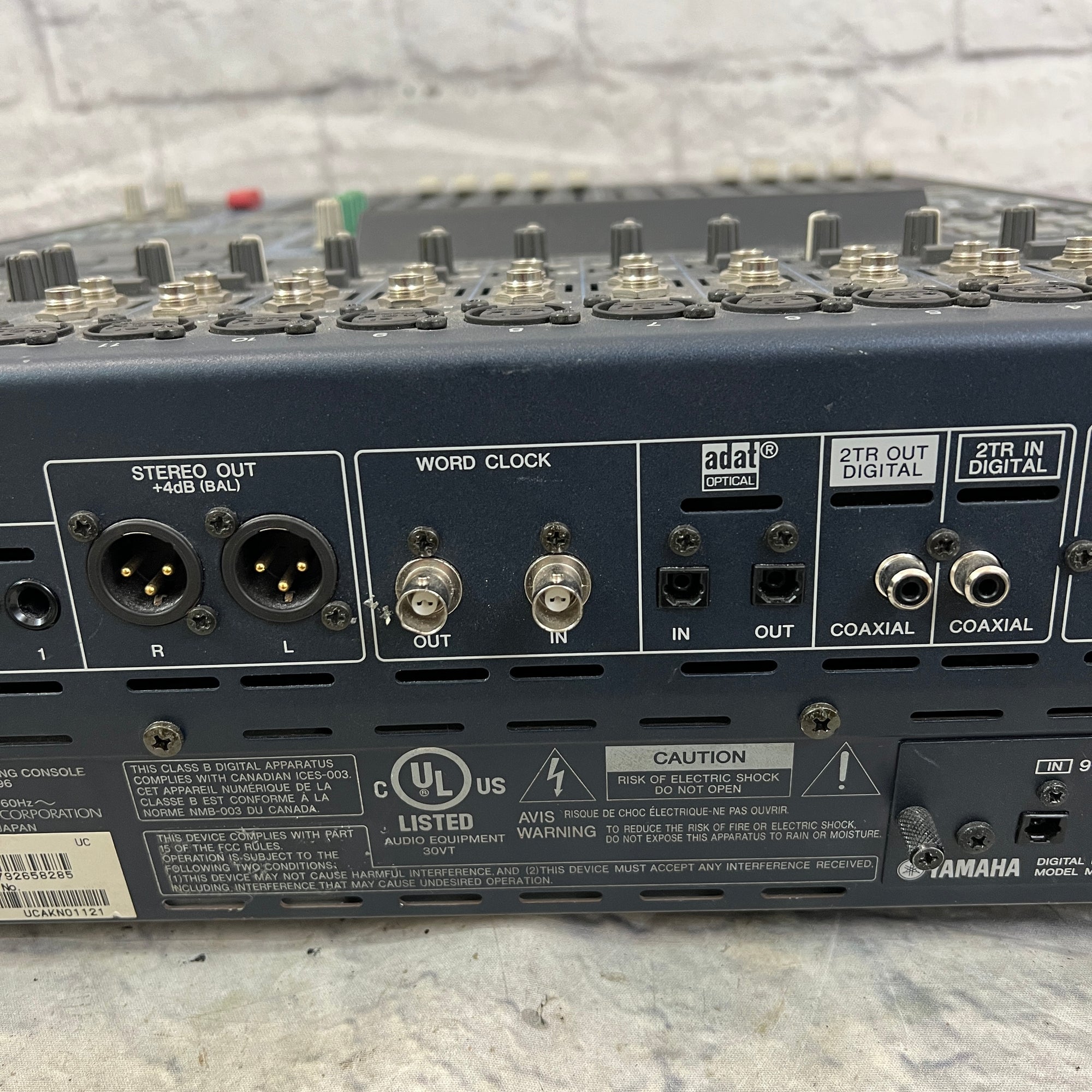 Yamaha O1V96 Mixer - Evolution Music