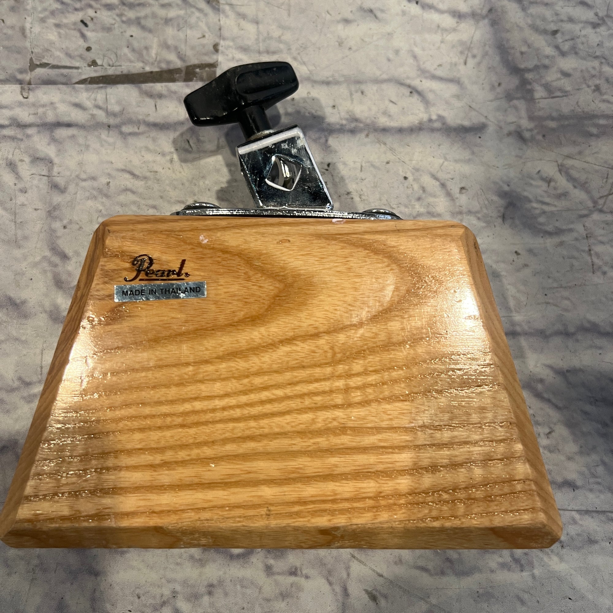 Pearl Wood Block with Mount