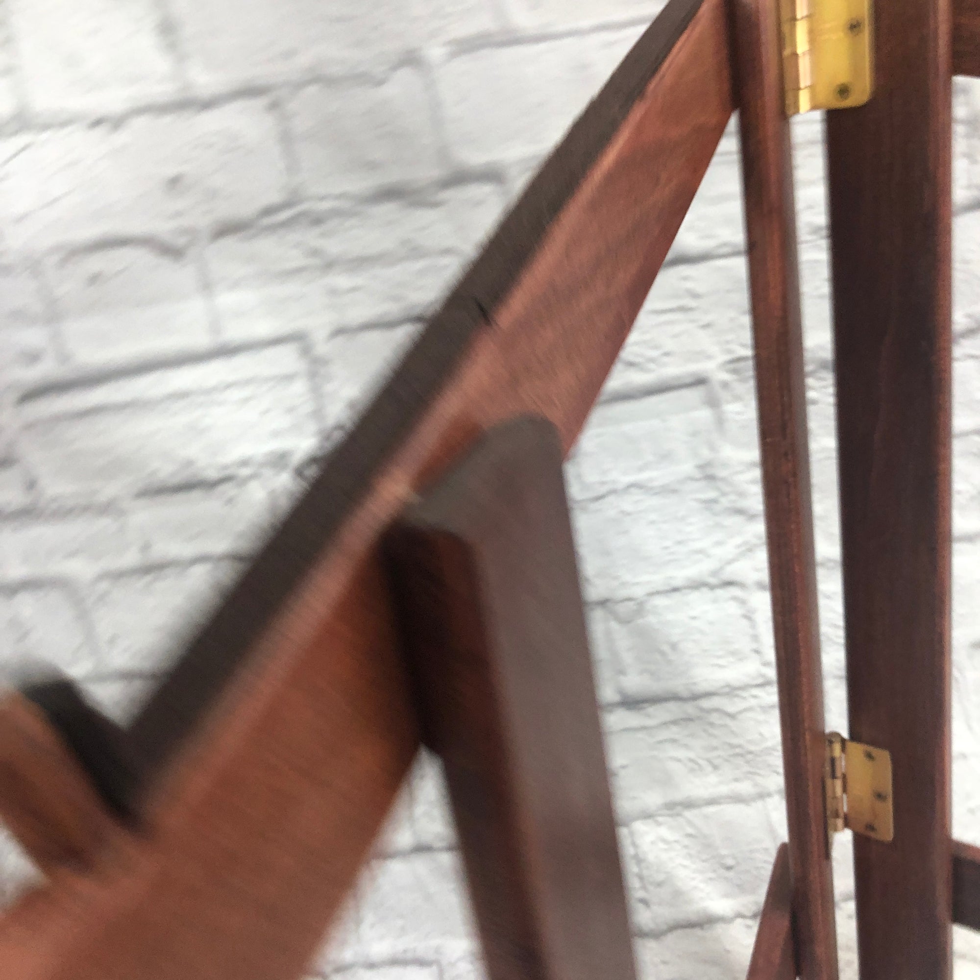 Unknown Wooden Dulcimer Stand