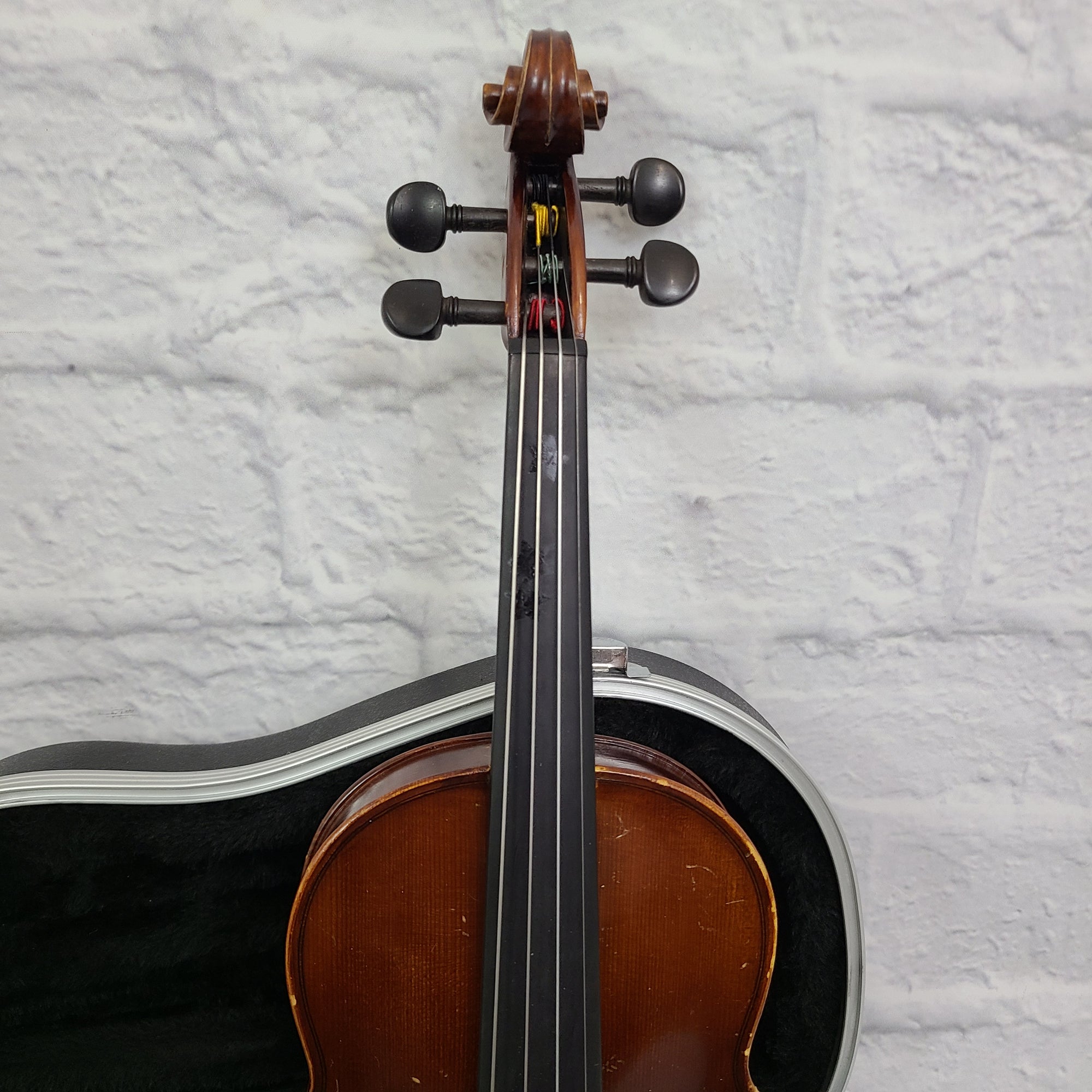Amati 1/2 Size Violin  with Hardcase - 1005583-5