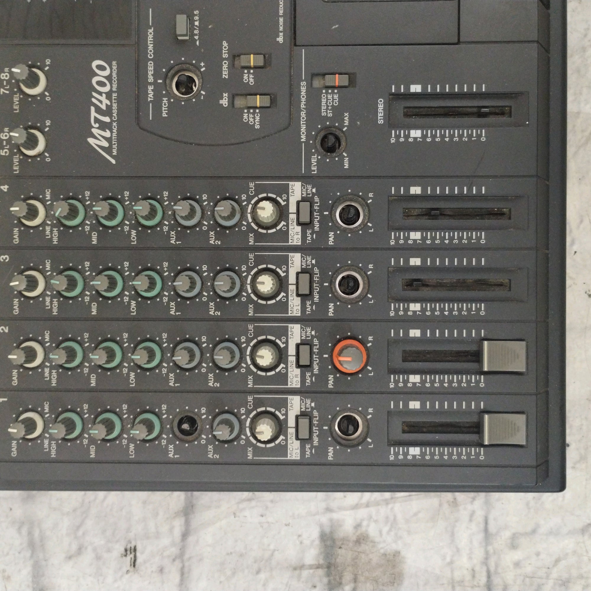 Yamaha MT400 Mixer
