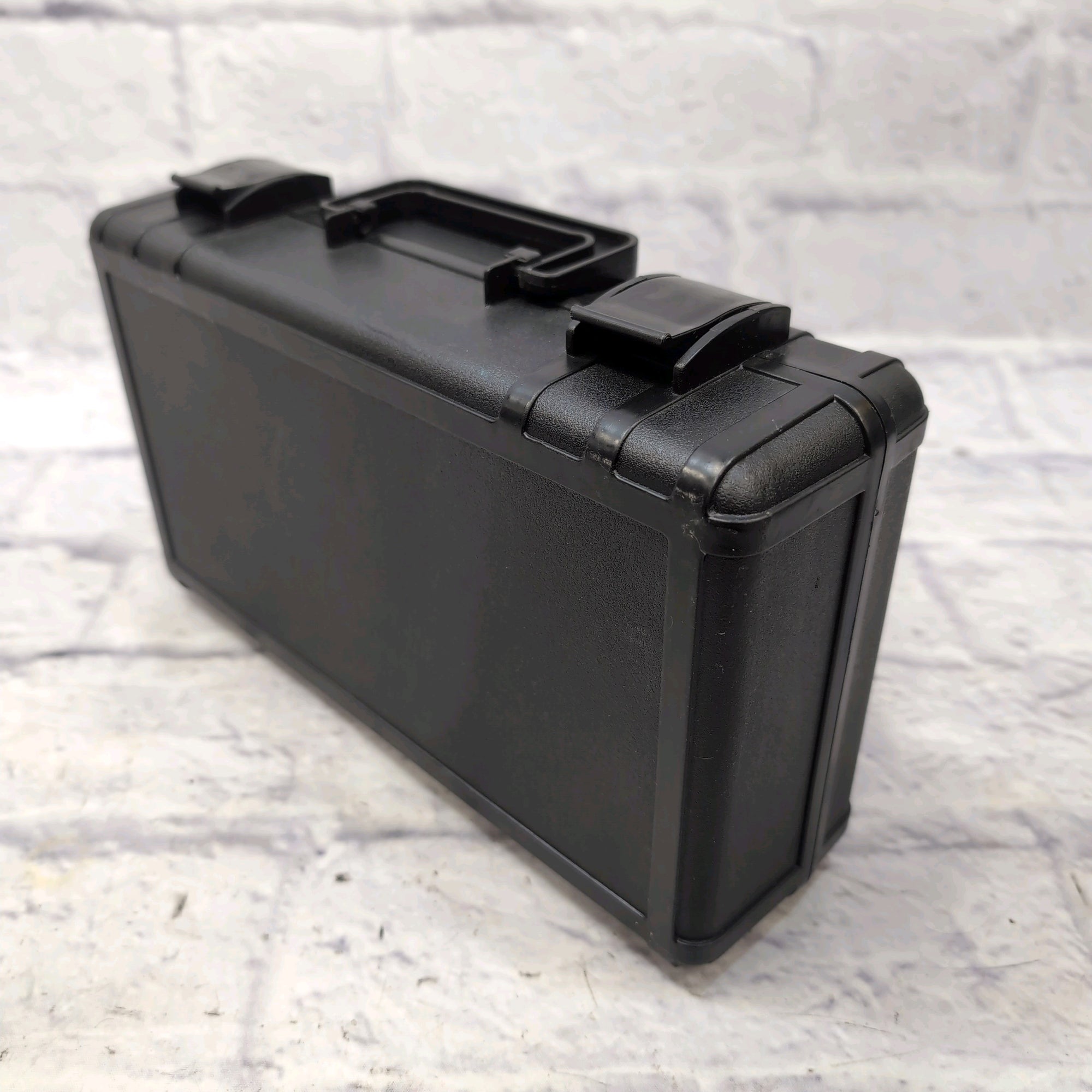 MXL 770 Condenser Microphone with Shock Mount