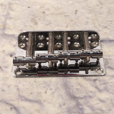Unknown 4 String Bass Guitar Bridge