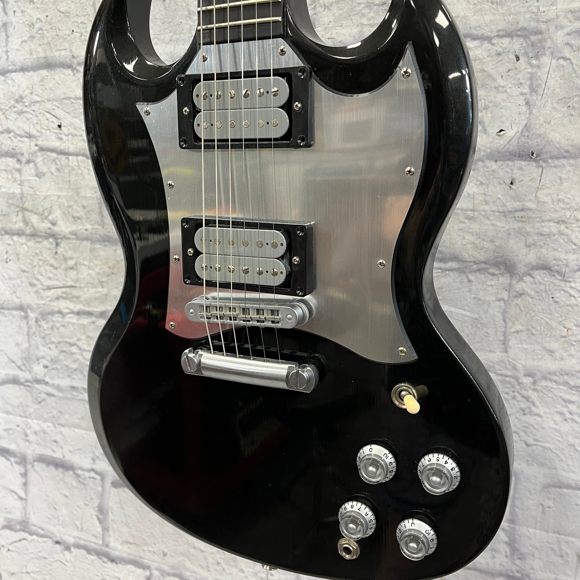 Gibson SG Platinum with Gig Bag Electric Guitar