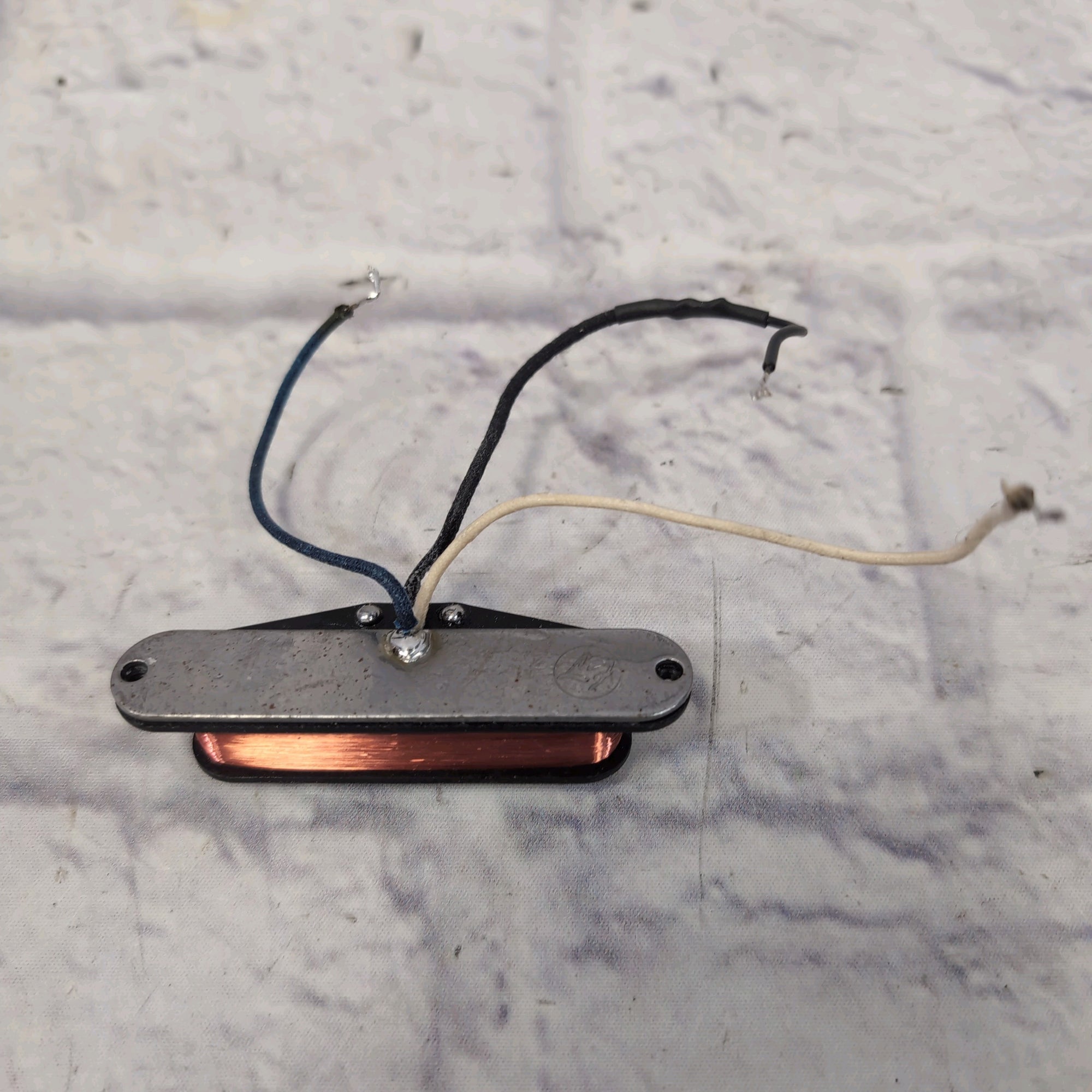 Lindy Fralin Blues Special Strat Bridge Pickup with Base Plate