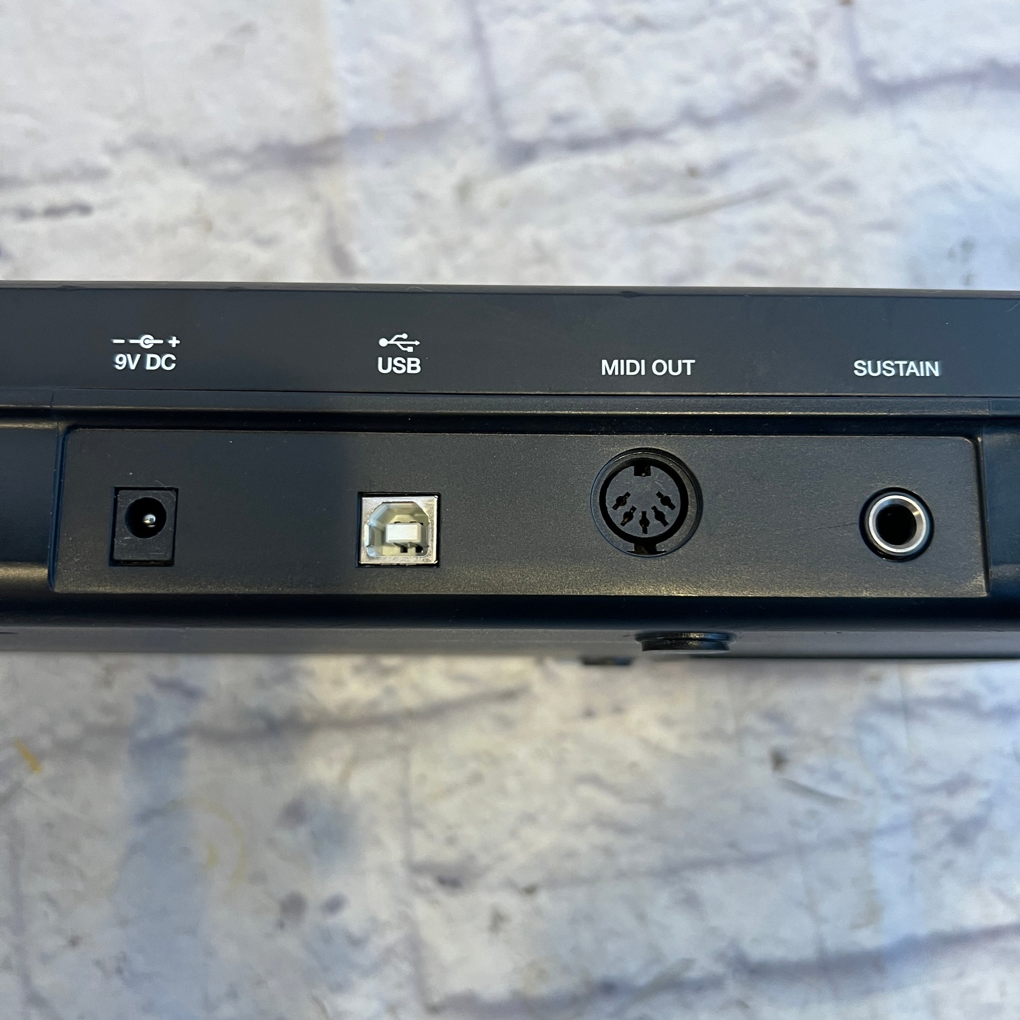 Alesis Q49 USB MIDI Controller