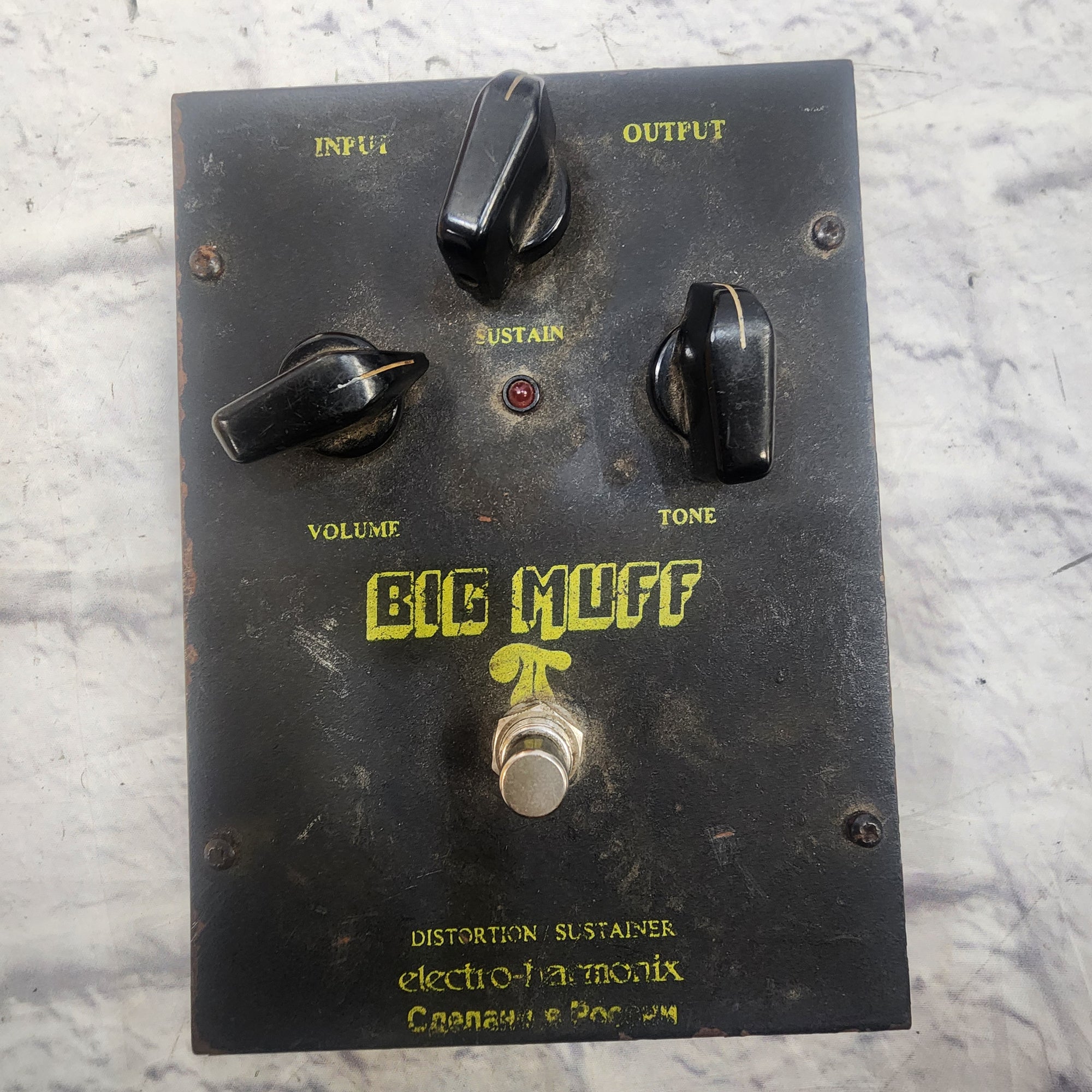Electro-Harmonix Big Muff Bass Guitar Pedal