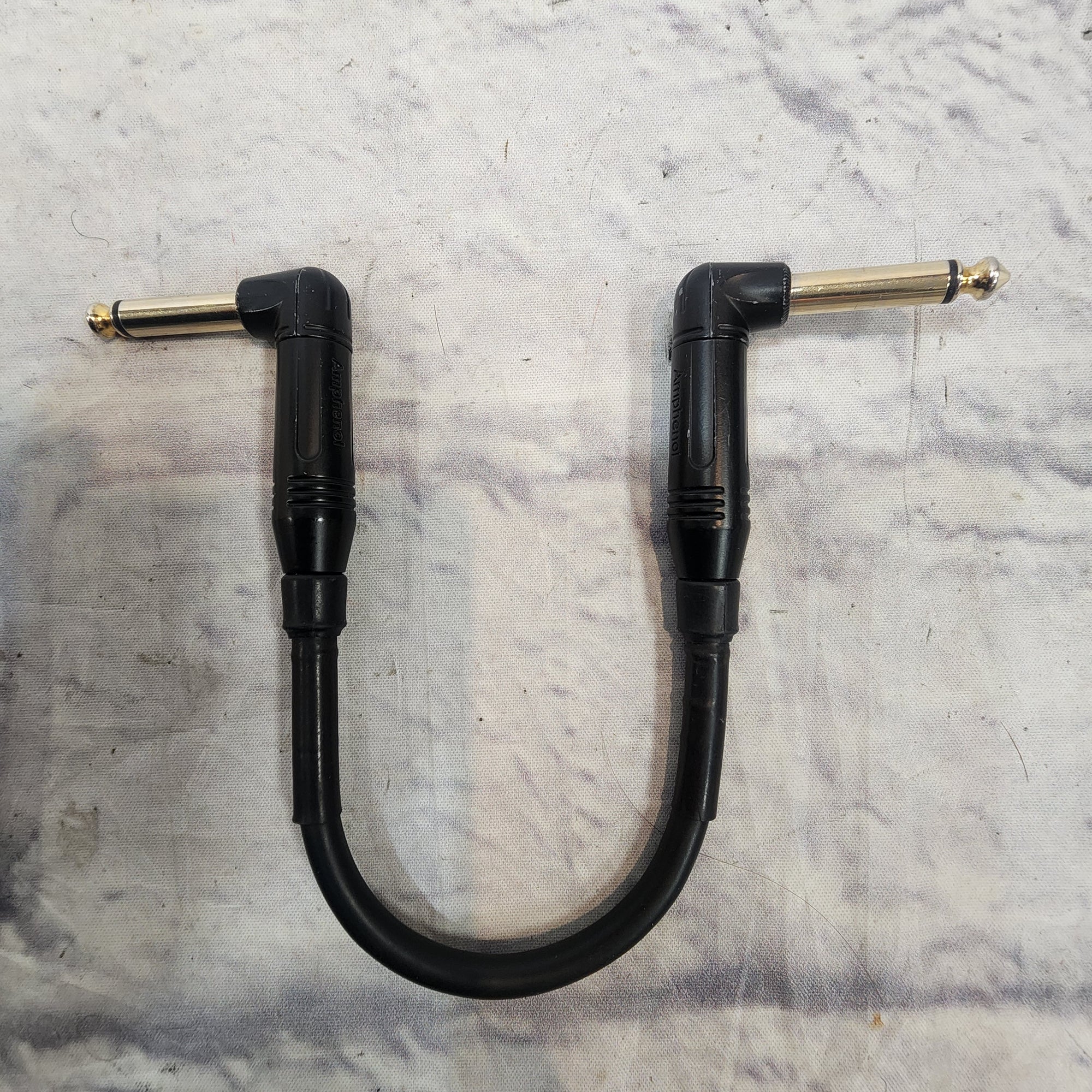 Mogami 10 Inch Patch Cable with Right Angle Ends