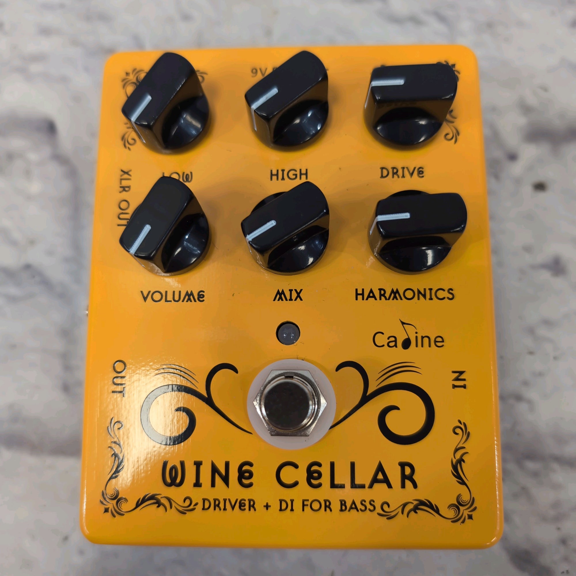 Caline Wine Cellar Bass Drive & DI Pedal