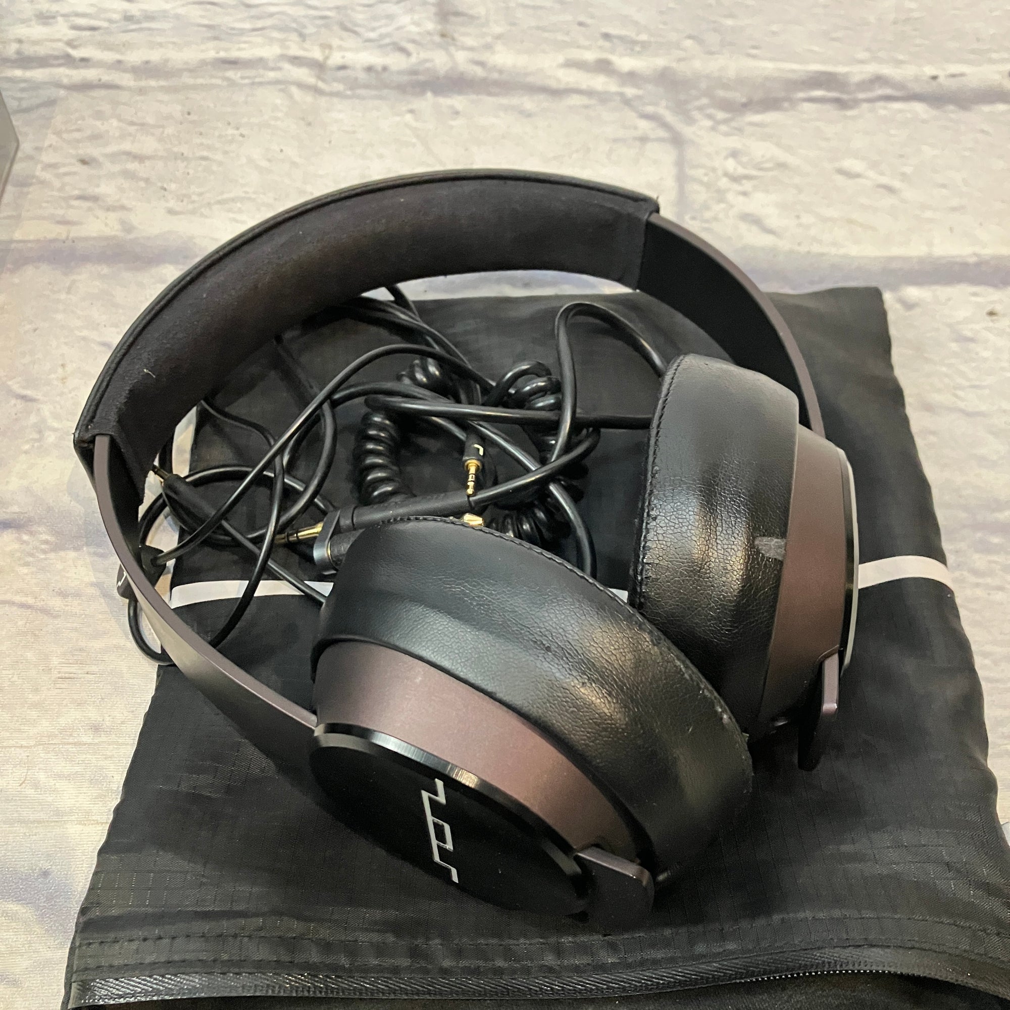 Sol Republic Master Tracks XC Over Ear Headphones