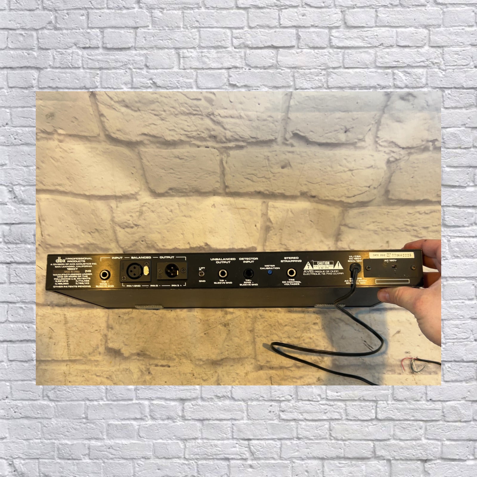 DBX 160XT Compressor Limiter