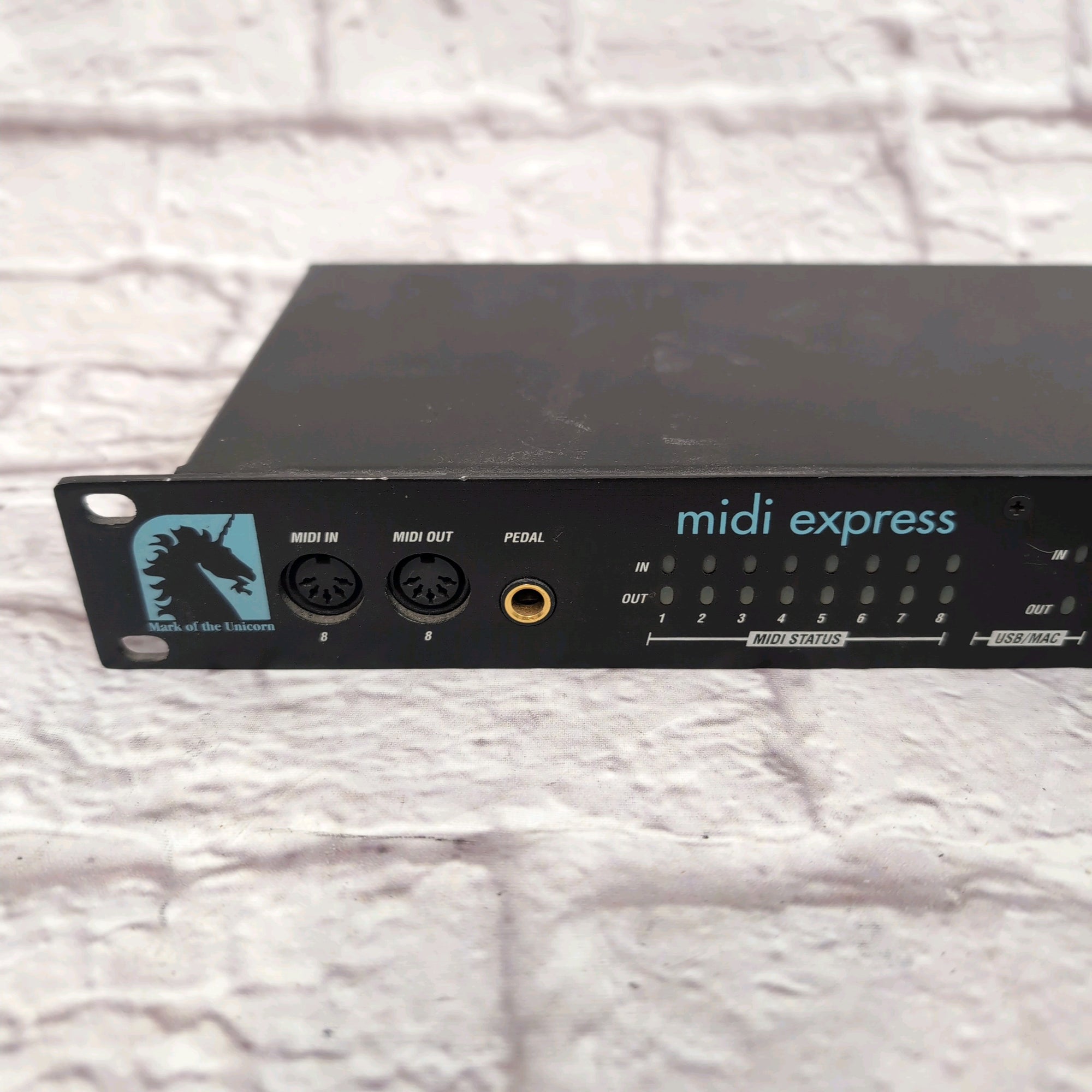 MOTU Mark of the Unicorn MIDI Express XT USB MIDI Interface Rack -  Evolution Music