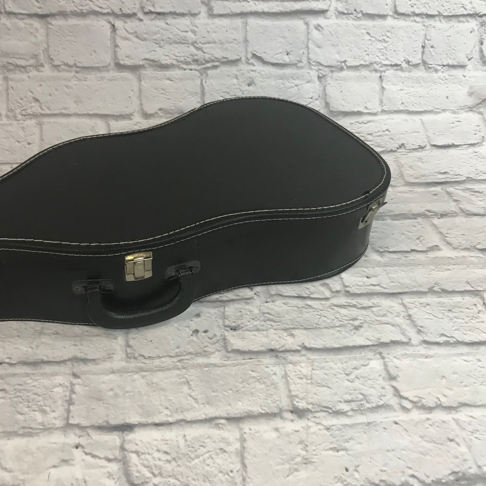 Chipboard Parlor Acoustic Guitar Case