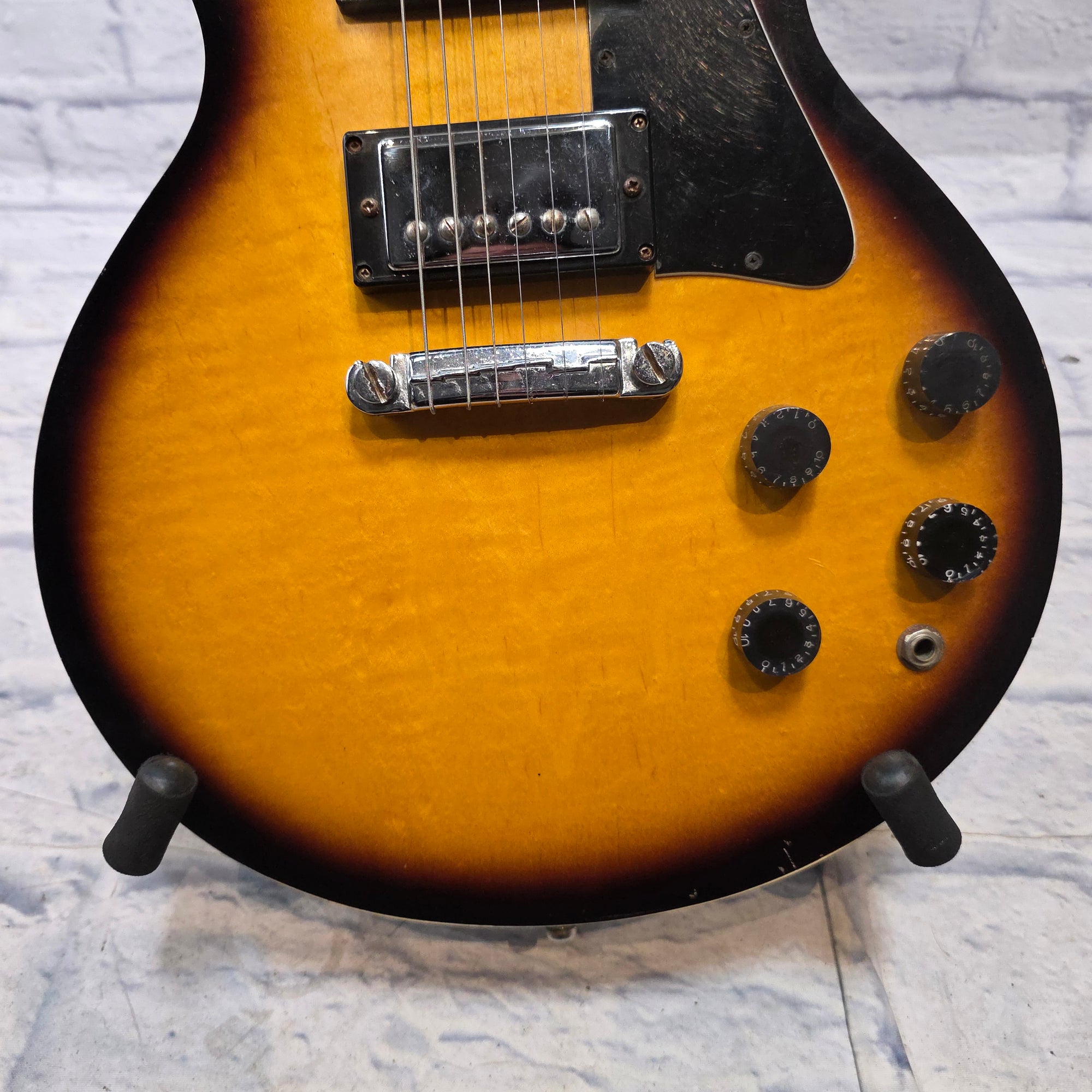 Vintage Drifter 70s Les Paul Copy w/ Wraparound Bridge