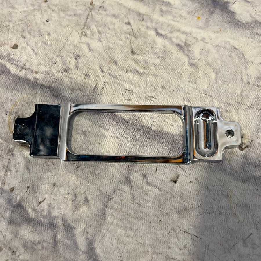 Rickenbacker Bass Treble Bezel Chrome