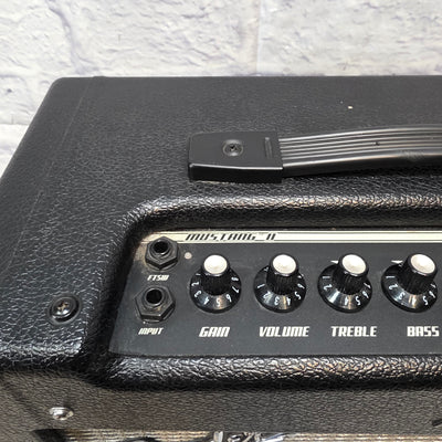 Fender  Mustang v.2 Guitar Combo Amp