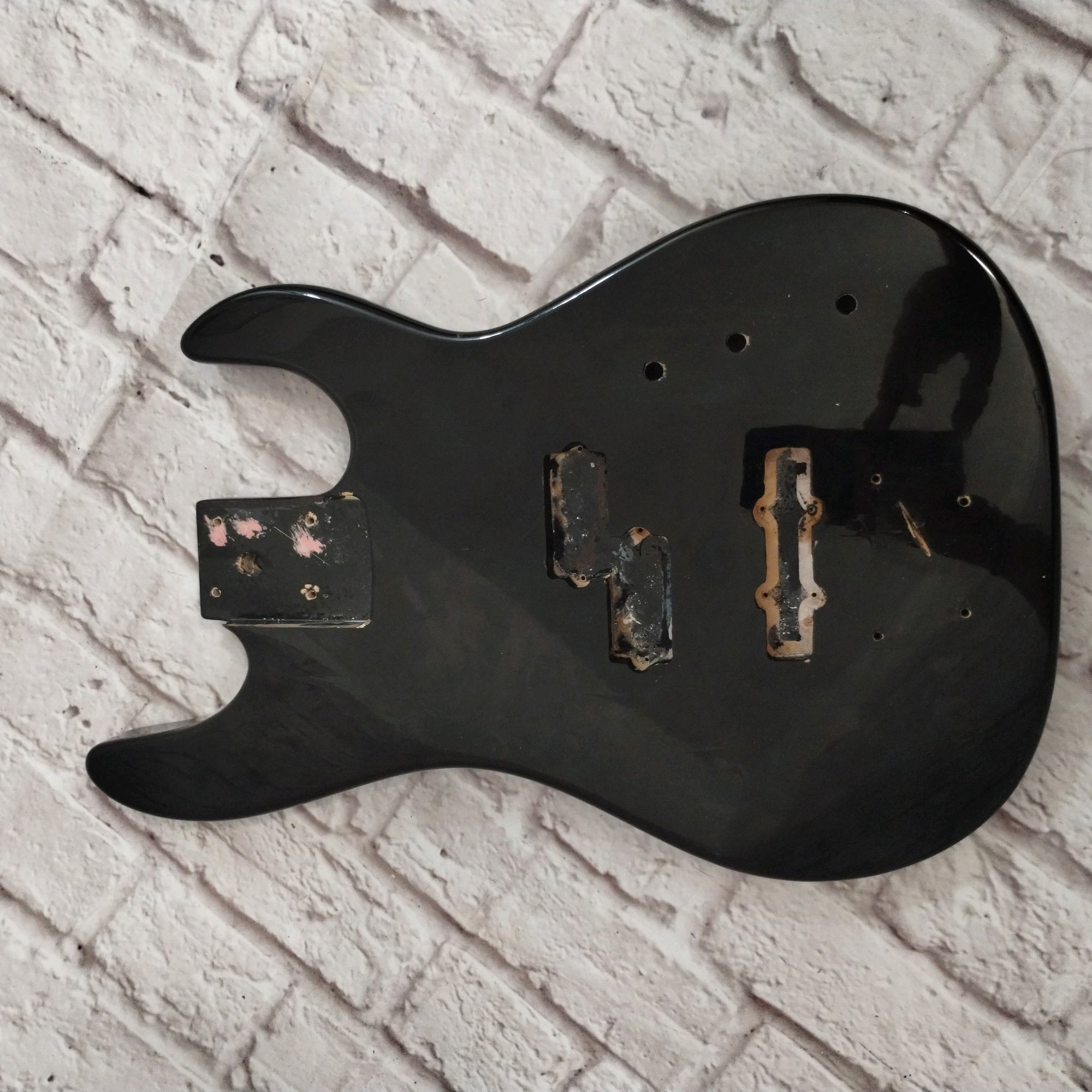 Harmony Black Bass Body