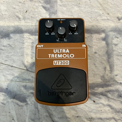 Behringer UT300 Ultra Tremolo Pedal