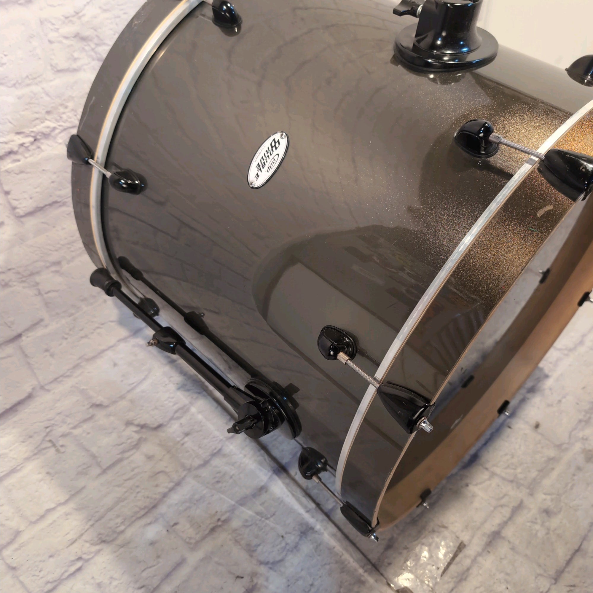 PDP Pacific Drums & Percussion Double Drive Bass Drum 22x18" Metallic Green / Gold