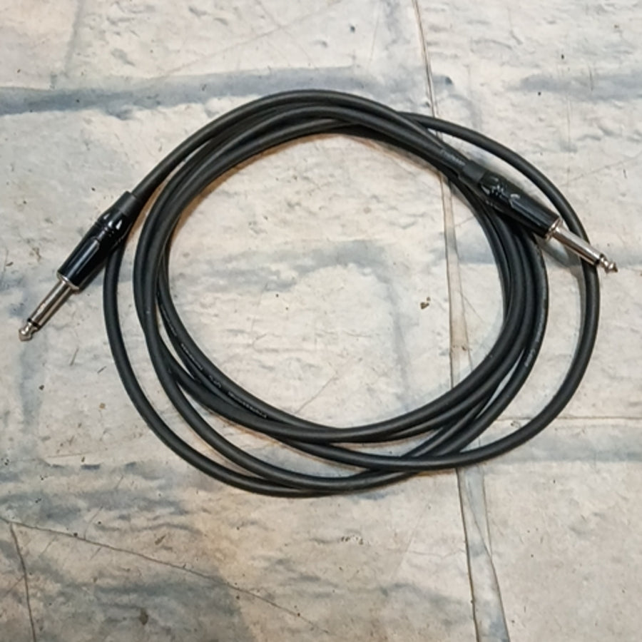 American Professional OFC noisless instrument cable (1/4" male to male, 15') Cable