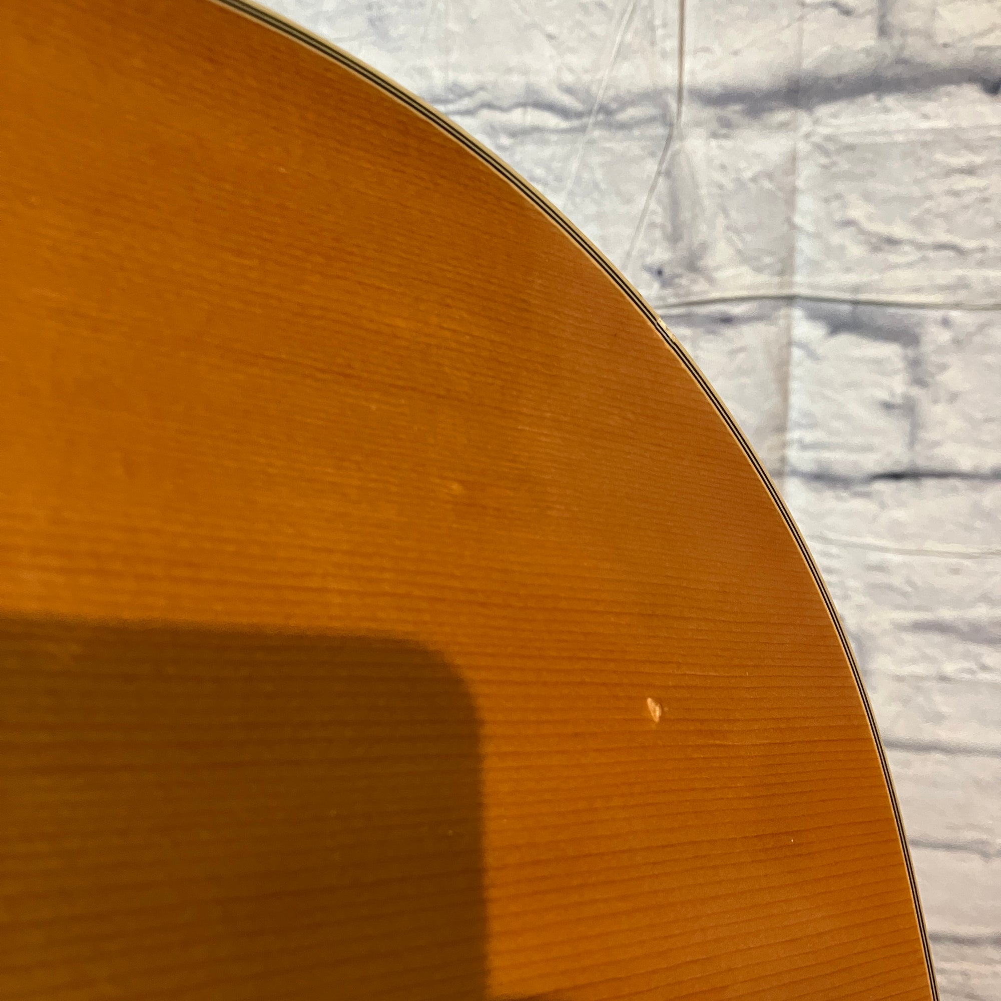 Ovation Celebrity CC057 Acoustic Guitar