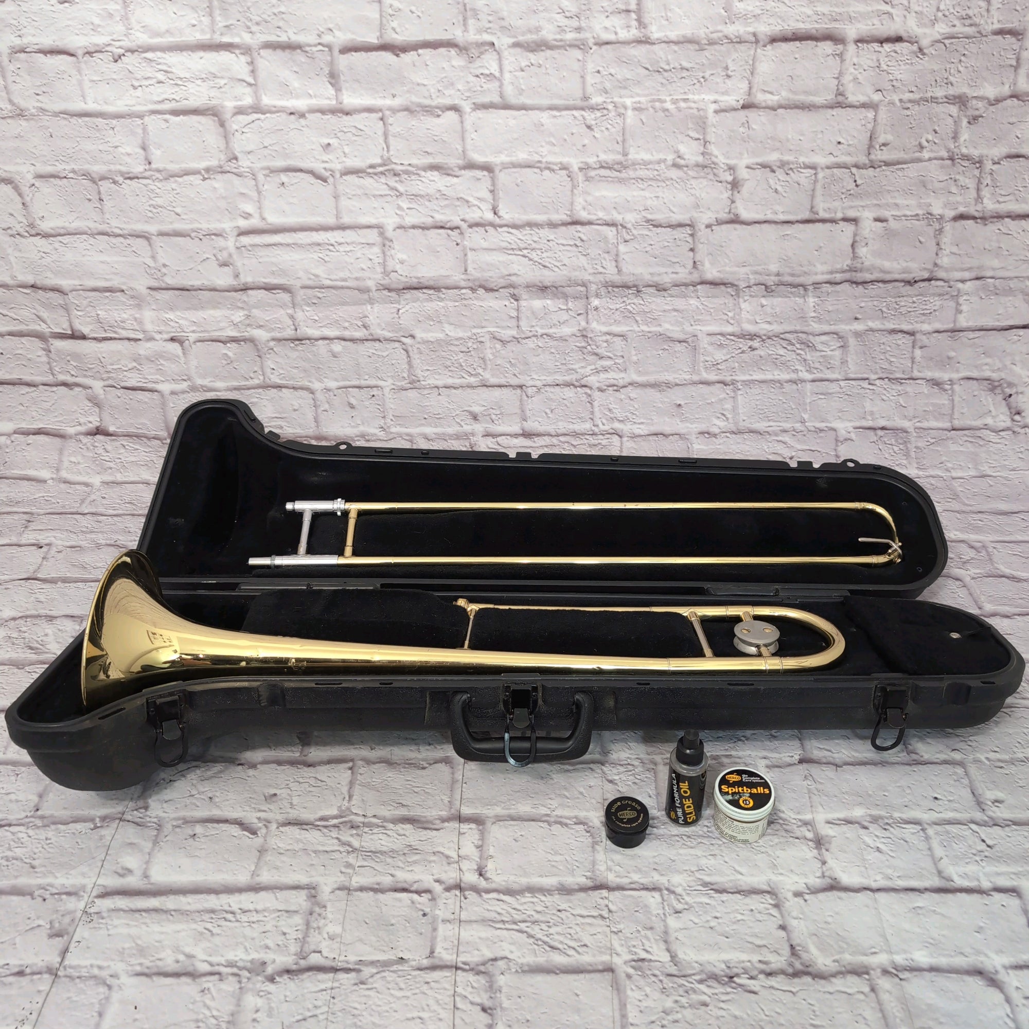 Bach Student Trombone w/ Accessories