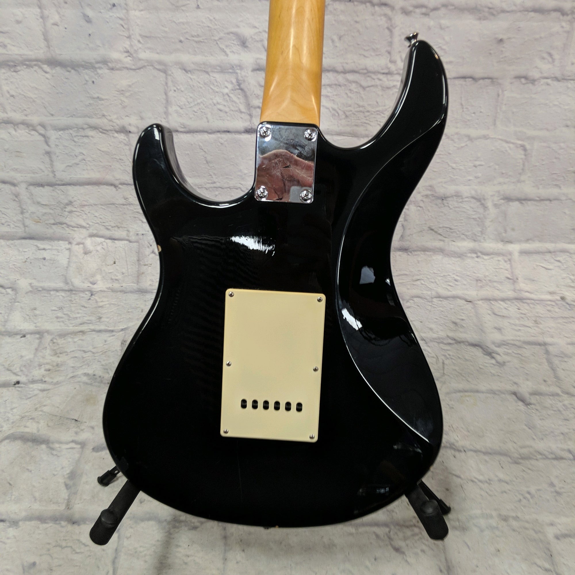 Yamaha EG112C Strat Style Electric Guitar