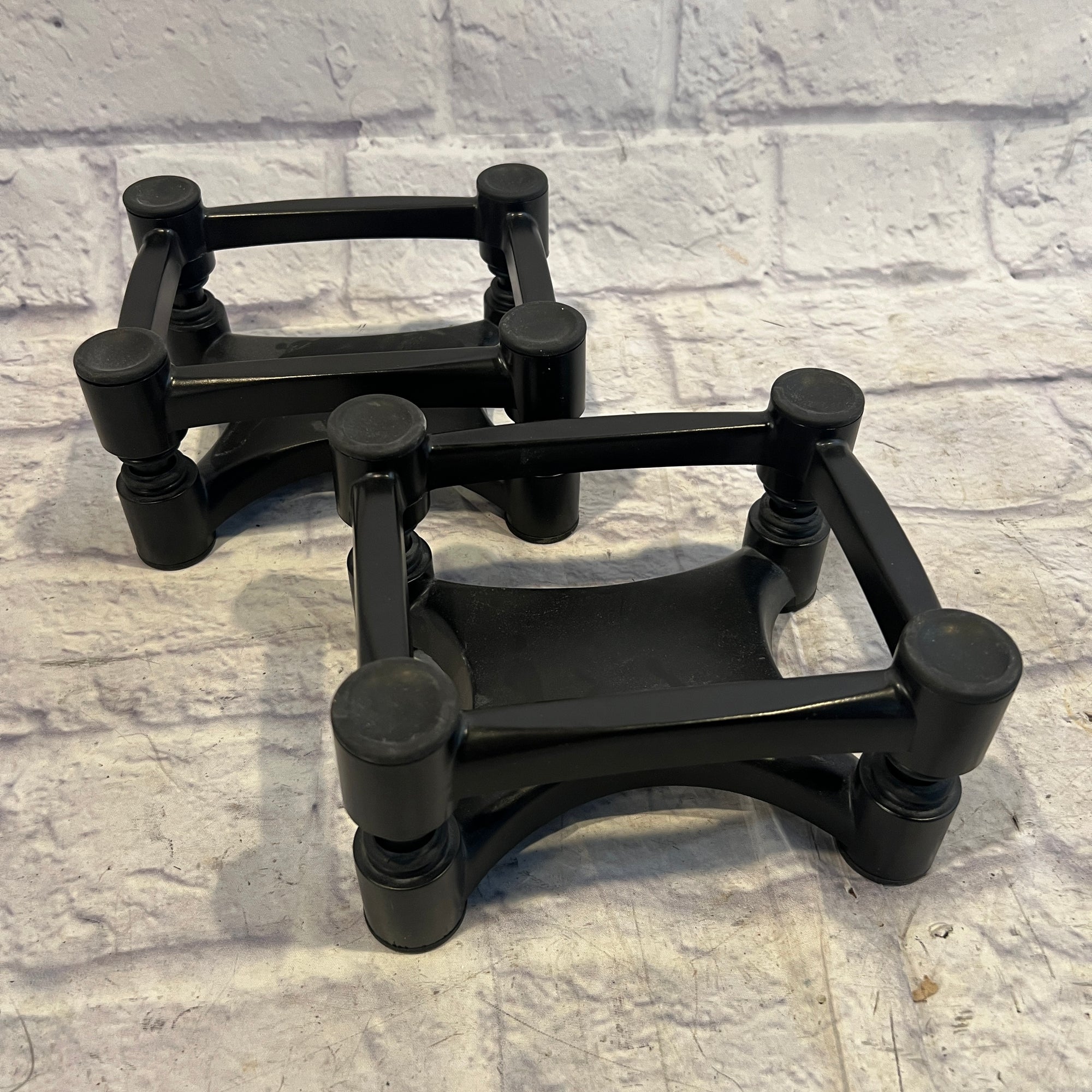 Iso Acoustics Isolation Monitor Stands Pair