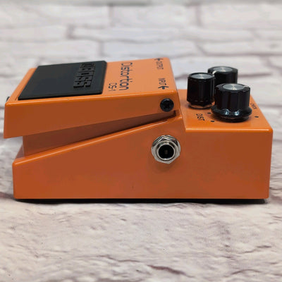 Boss DS-1 Distortion Pedal