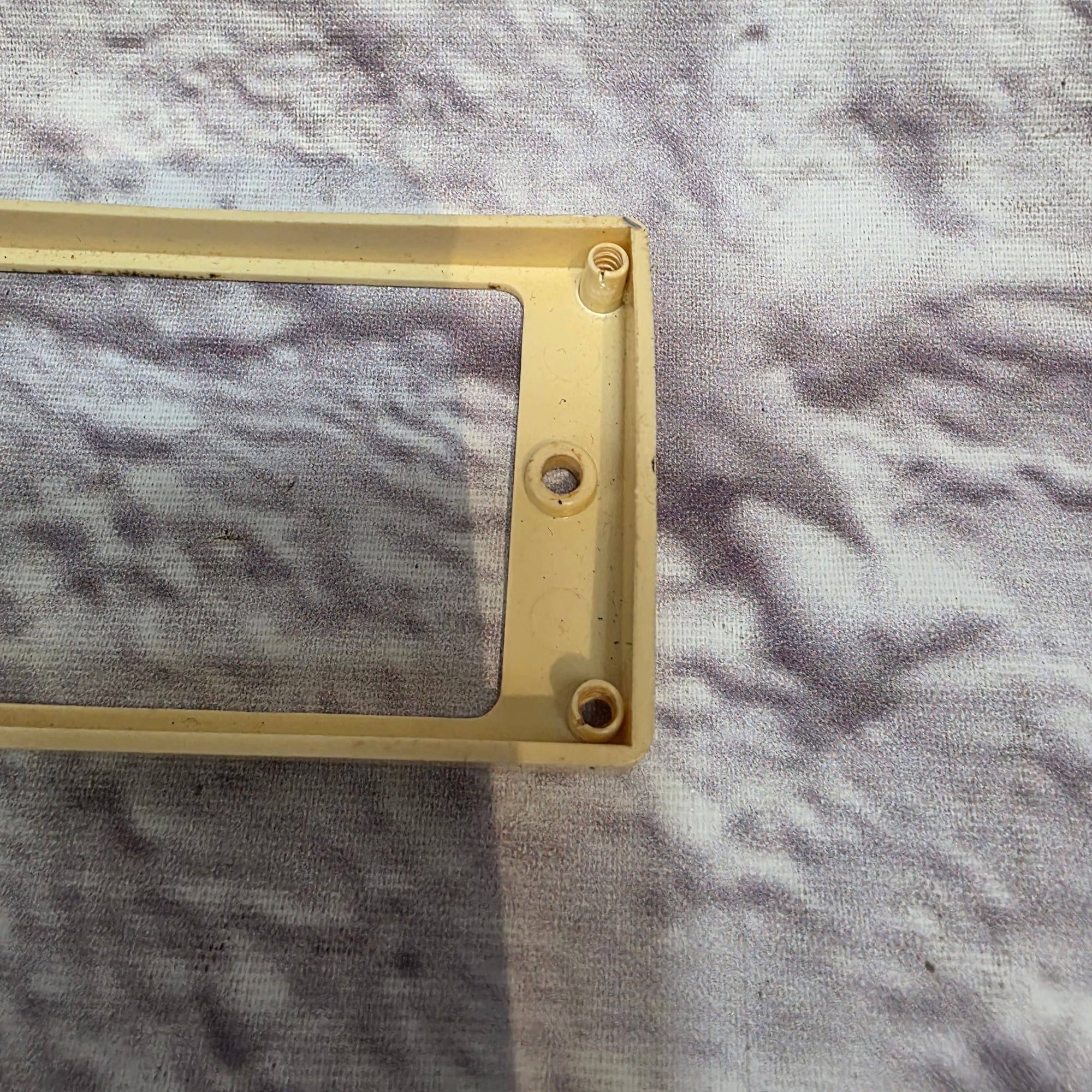 Unknown White Humbucker Pickup Mounting Ring - Electric Guitar Part