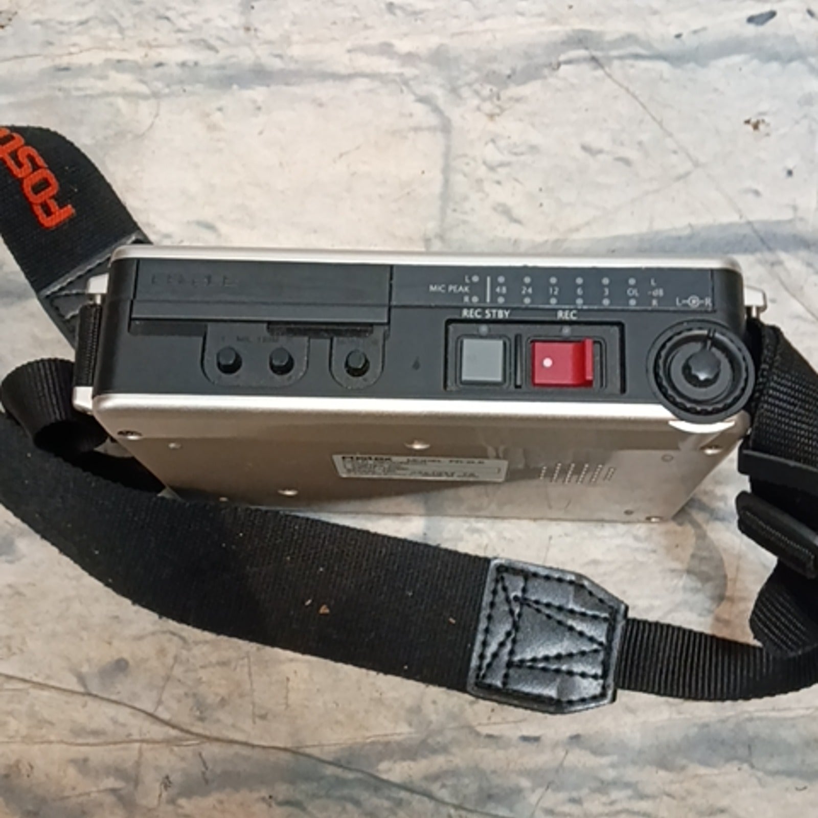 Fostex FR-2LE  CF Field Recorder With Case Digital Recorder