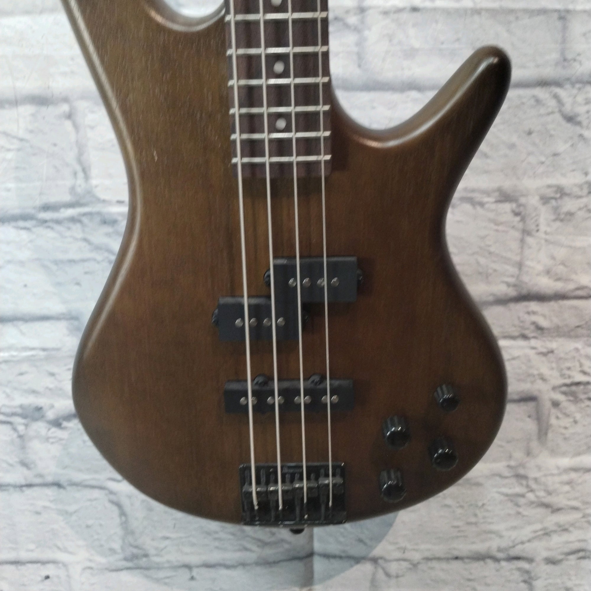 Ibanez gsr200b 4 String Bass