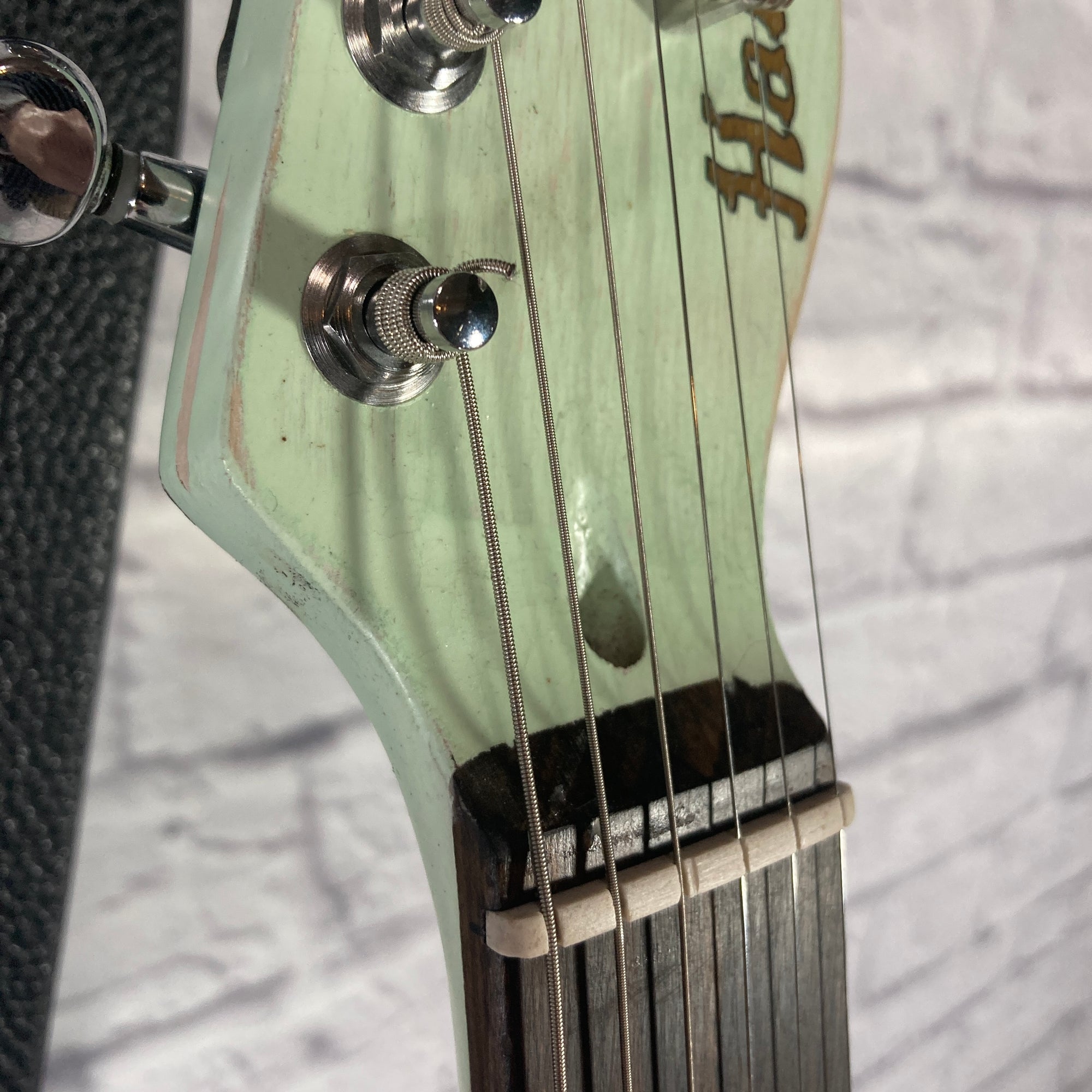 Harden Engineering Evolution Deluxe T-Style Electric Guitar w/ Hard Case