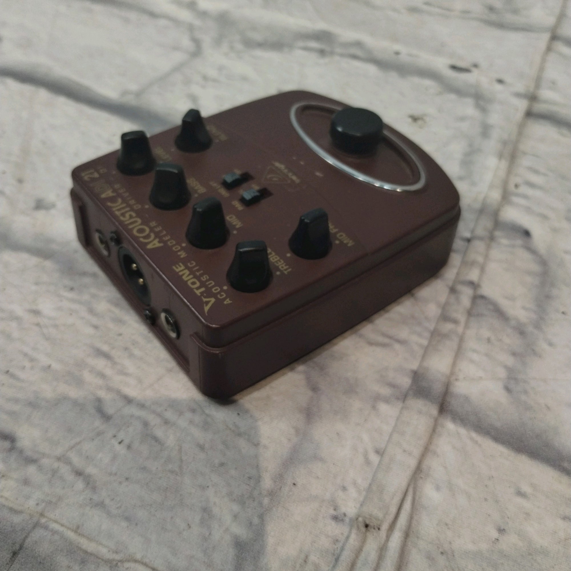 Behringer V-Tone Acoustic ADI21