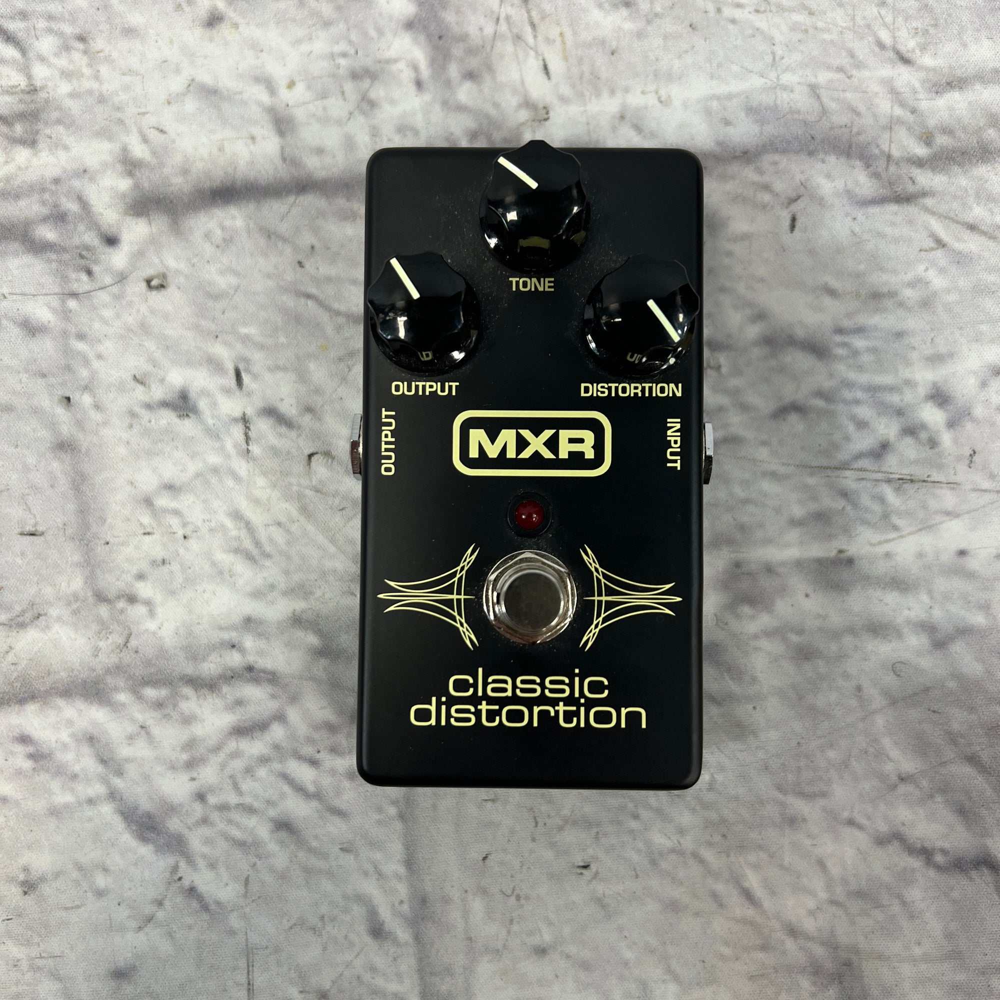 mxr pedals distortion MXR Classic Distortion Pedal