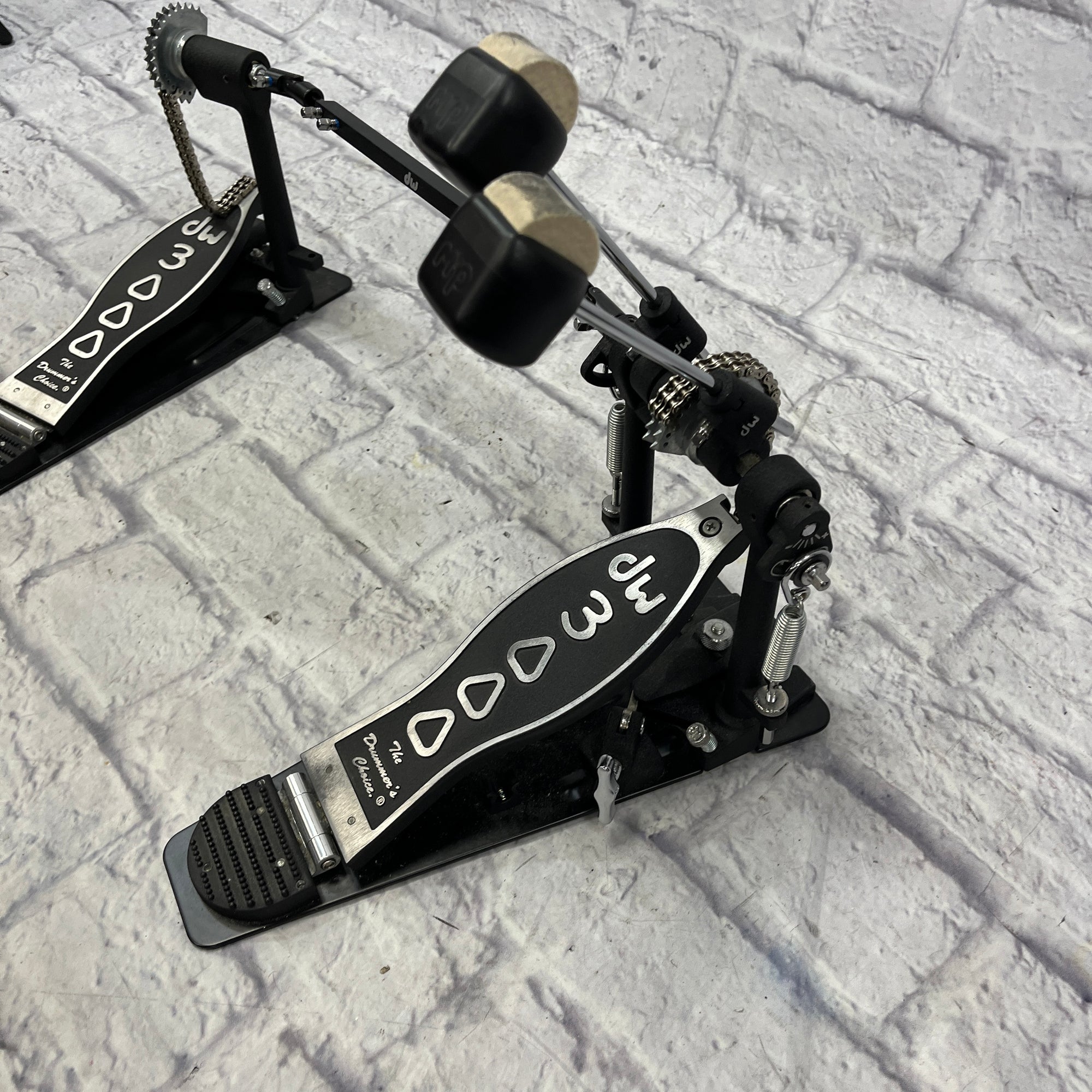 DW 3000 Double Kick Pedal