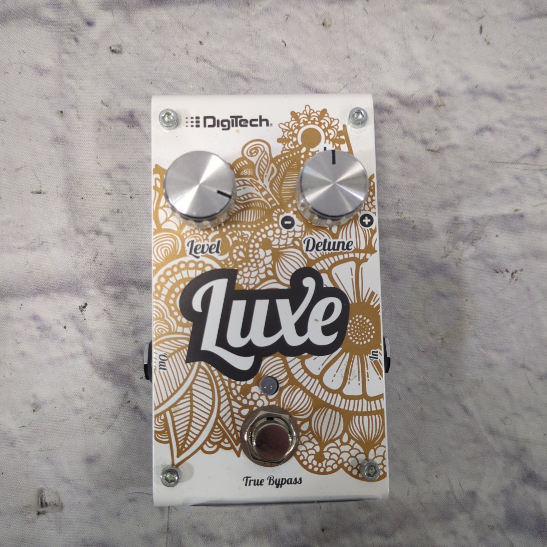 Digitech Luxe Pitch Tune Chorus Pedal